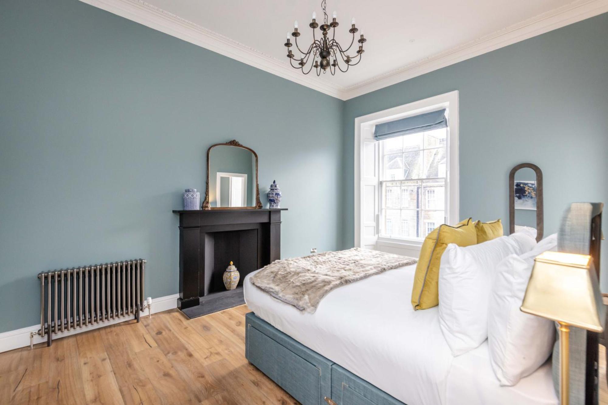 Dragon Suites Luxury Apartments At 9 Albyn Place Edinburgh Ngoại thất bức ảnh