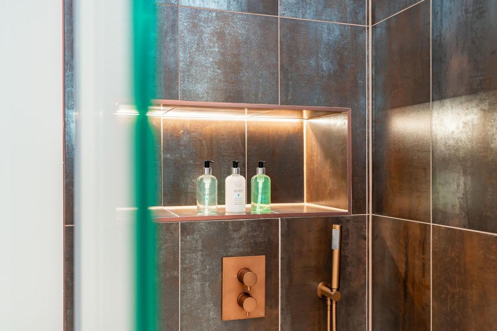 Dragon Suites Luxury Apartments At 9 Albyn Place Edinburgh Ngoại thất bức ảnh