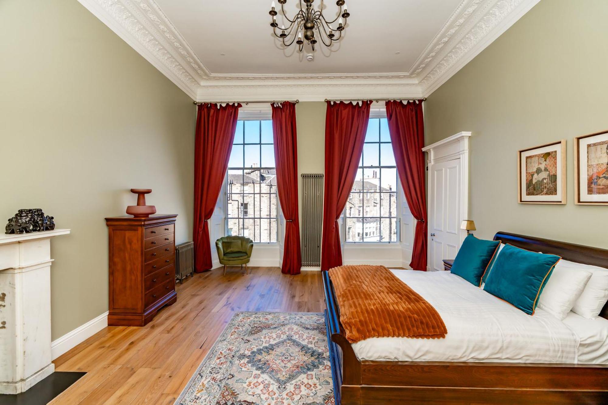 Dragon Suites Luxury Apartments At 9 Albyn Place Edinburgh Ngoại thất bức ảnh