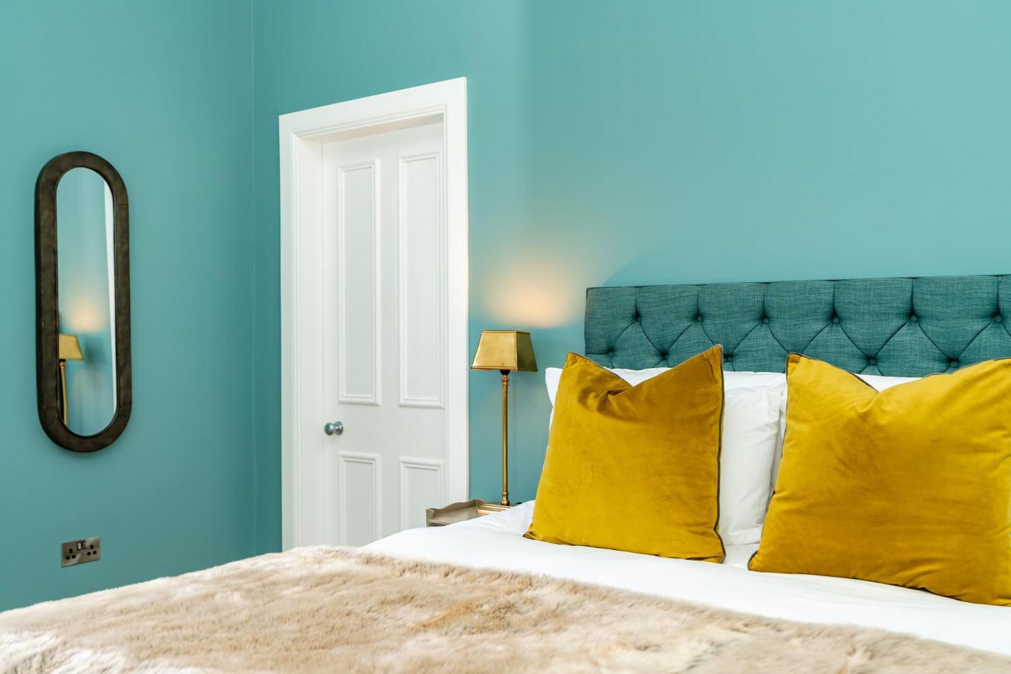 Dragon Suites Luxury Apartments At 9 Albyn Place Edinburgh Ngoại thất bức ảnh